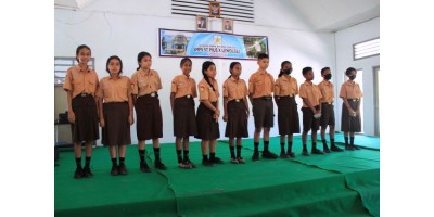 PEMBAGIAN BUKU LAPORAN PENDIDIKAN TP. 2021/2022