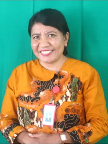 Maria Donge Namang, S.Pd