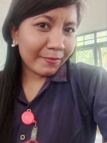 Maria Donge Namang, S.Pd